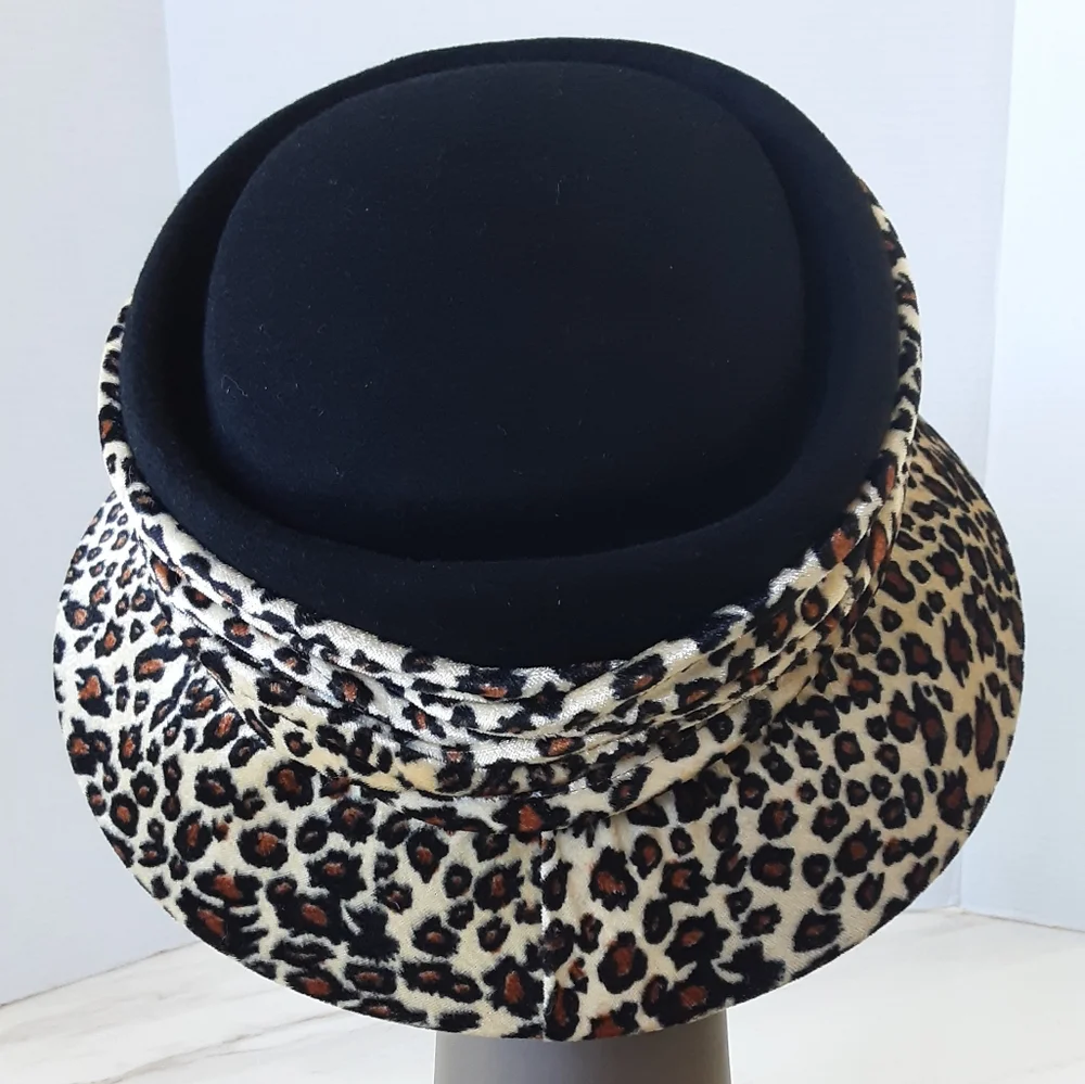 SS Black 100% Wool Leopard Print Fedora Hat Sz  21.5